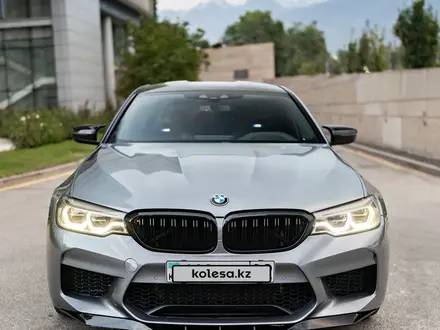 BMW M5 2018 года за 30 000 000 тг. в Алматы – фото 9