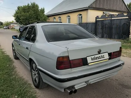 BMW 525 1993 года за 1 600 000 тг. в Мерке – фото 3