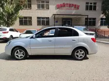 Kia Rio, 2010