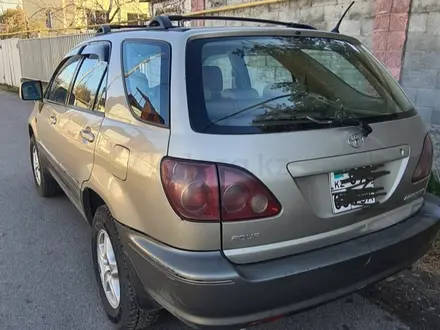 Toyota Harrier 1998 года за 3 800 000 тг. в Алматы – фото 2
