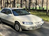 Toyota Camry Gracia 1998 годаүшін4 200 000 тг. в Алматы – фото 2