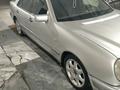 Mercedes-Benz E 200 1998 года за 2 400 000 тг. в Павлодар – фото 10