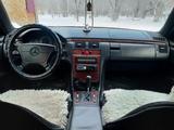 Mercedes-Benz E 200 1998 года за 2 750 000 тг. в Павлодар – фото 2