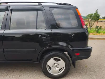 Honda CR-V 1997 года за 3 200 000 тг. в Алматы – фото 16