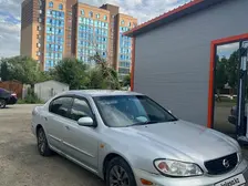 Nissan Cefiro, 1998