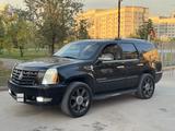 Cadillac Escalade 2007 года за 9 500 000 тг. в Алматы