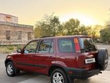 Honda CR-V 1998 года за 3 600 000 тг. в Алматы – фото 2
