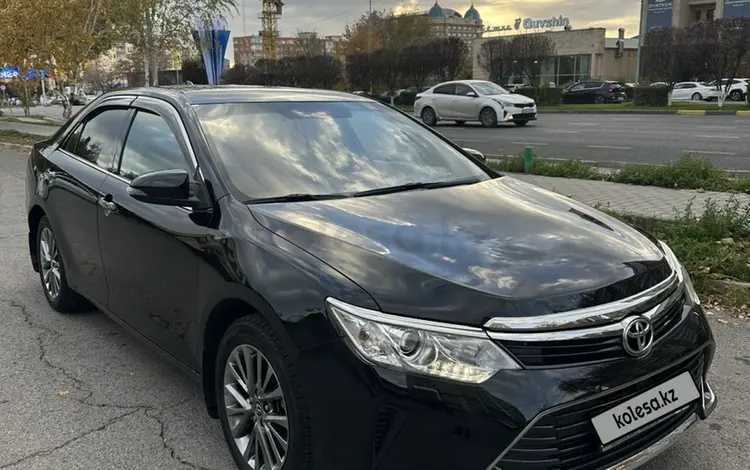 Toyota Camry 2016 года за 13 700 000 тг. в Шымкент