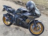 Yamaha  YZF-R6 2006 года за 2 850 000 тг. в Алматы – фото 2