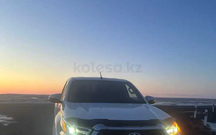 Toyota Hilux 2023 годаүшін19 500 000 тг. в Актобе