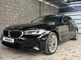 BMW 520 2023 года за 22 500 000 тг. в Алматы – фото 3