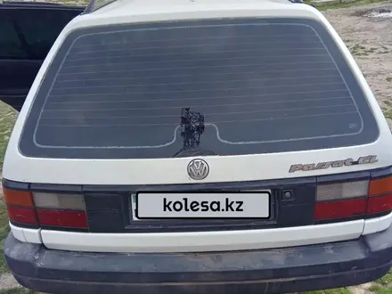 Volkswagen Passat 1989 года за 1 000 000 тг. в Абай (Келесский р-н) – фото 4
