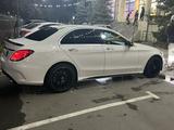 Mercedes-Benz C 300 2015 года за 12 500 000 тг. в Костанай – фото 2