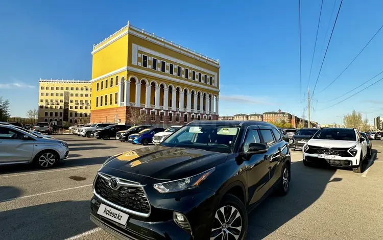 Toyota Highlander 2023 годаүшін21 500 000 тг. в Астана