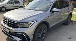 Volkswagen Tiguan 2022 годаүшін15 800 000 тг. в Алматы