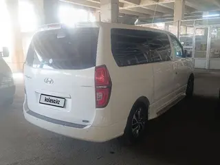 Hyundai Starex, 2019