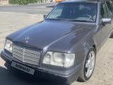 Mercedes-Benz E 280 1995 года за 2 500 000 тг. в Тараз – фото 2