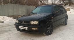 Volkswagen Golf 1995 годаүшін1 500 000 тг. в Алматы