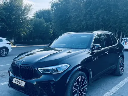 BMW X5 2021 года за 36 000 000 тг. в Атырау