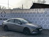 Hyundai Elantra 2023 годаfor9 900 000 тг. в Алматы