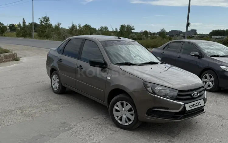 ВАЗ (Lada) Granta 2190 2020 годаүшін3 600 000 тг. в Семей