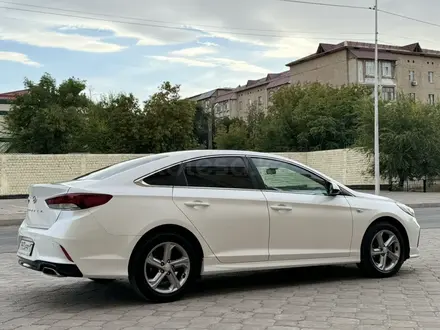 Hyundai Sonata 2019 года за 8 200 000 тг. в Шымкент – фото 12