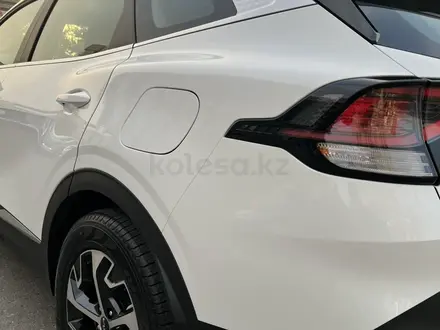 Kia Sportage 2024 года за 15 800 000 тг. в Алматы – фото 6