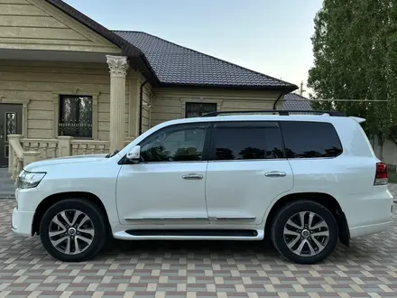 Toyota Land Cruiser 2016 года за 35 000 000 тг. в Актобе – фото 6