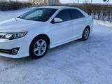 Toyota Camry 2012 года за 6 650 000 тг. в Актобе – фото 3