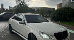 Mercedes-Benz E 200 2010 года за 8 900 000 тг. в Павлодар – фото 2