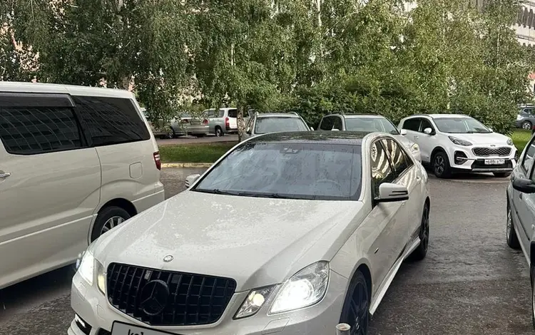 Mercedes-Benz E 200 2010 года за 8 900 000 тг. в Павлодар