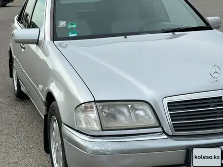 Mercedes-Benz C 180 1998 года за 3 300 000 тг. в Кызылорда – фото 25