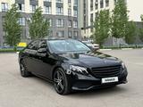 Mercedes-Benz E 200 2018 годаfor15 400 000 тг. в Астана