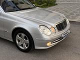 Mercedes-Benz E 320 2002 года за 6 000 000 тг. в Алматы – фото 4