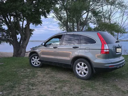 Honda CR-V 2011 года за 8 300 000 тг. в Актобе – фото 4