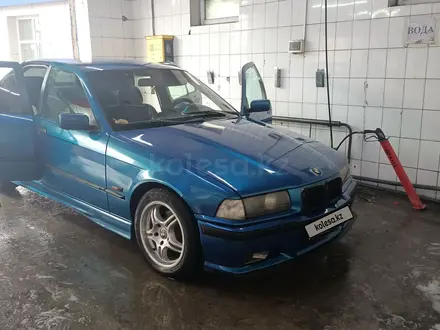 BMW 323 1994 года за 2 800 000 тг. в Алматы – фото 3