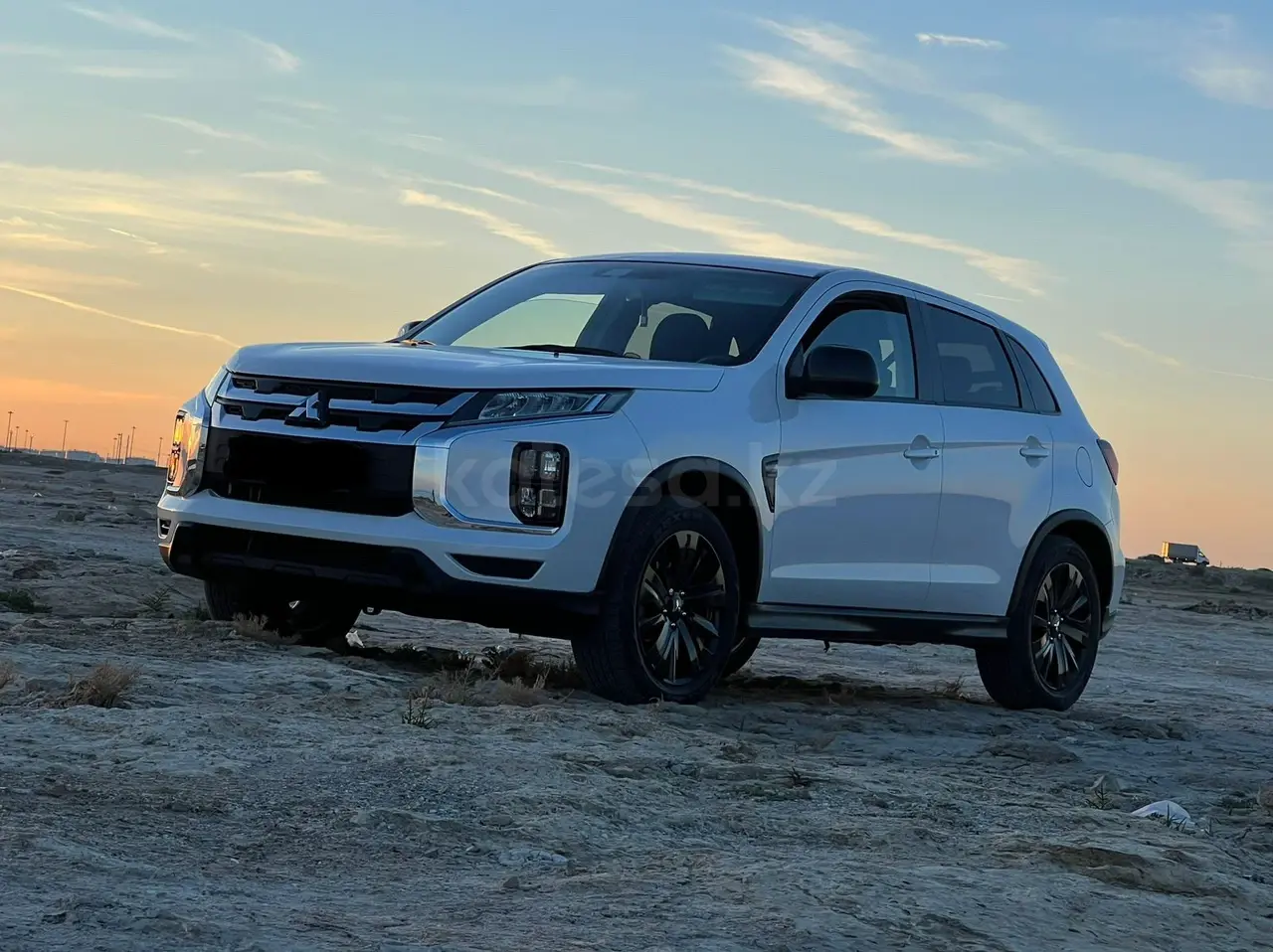 Mitsubishi Outlander Sport, 2020