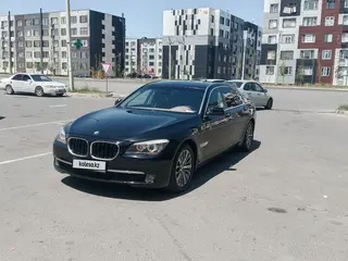 BMW 740