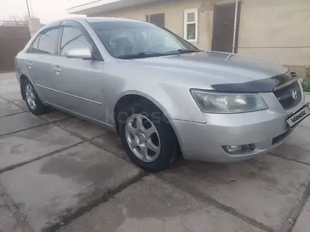 Hyundai Sonata 2005 года за 3 750 000 тг. в Актау – фото 3