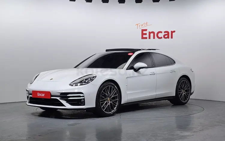 Porsche Panamera 4 2022 года за 50 000 000 тг. в Астана