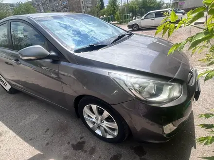 Hyundai Solaris 2011 года за 4 100 000 тг. в Караганда – фото 8