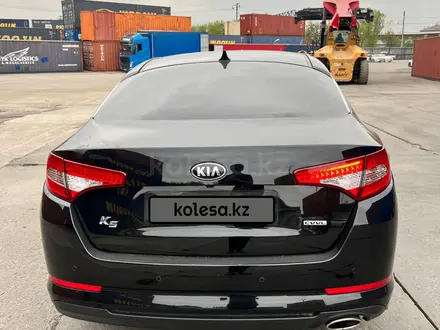 Kia K5 2012 года за 7 700 000 тг. в Алматы – фото 4