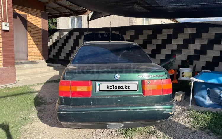 Volkswagen Passat 1996 годаүшін1 000 000 тг. в Алматы