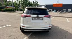 Toyota RAV4 2016 годаүшін10 300 000 тг. в Алматы – фото 4