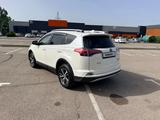 Toyota RAV4 2016 годаүшін10 300 000 тг. в Алматы – фото 3