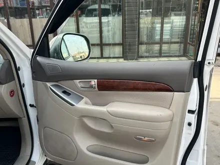 Toyota Land Cruiser Prado 2009 года за 9 500 000 тг. в Алматы – фото 15