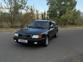 Audi 100