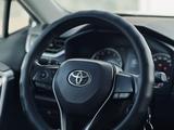 Toyota RAV4 2021 года за 15 900 000 тг. в Актау – фото 4