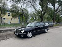 Mercedes-Benz E 320 1997 года за 3 200 000 тг. в Алматы