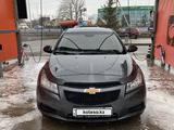 Chevrolet Cruze 2010 года за 3 700 000 тг. в Уральск – фото 2